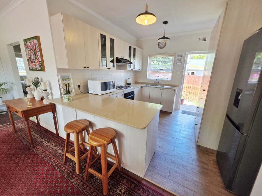 2 Bedroom Property for Sale in Sedgefield Central Western Cape